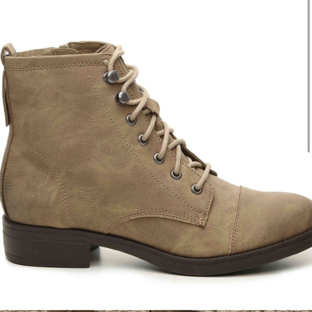 Madden Girl Fuze Combat Boots